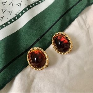 Ruby Gold Vintage Clip On Earrings